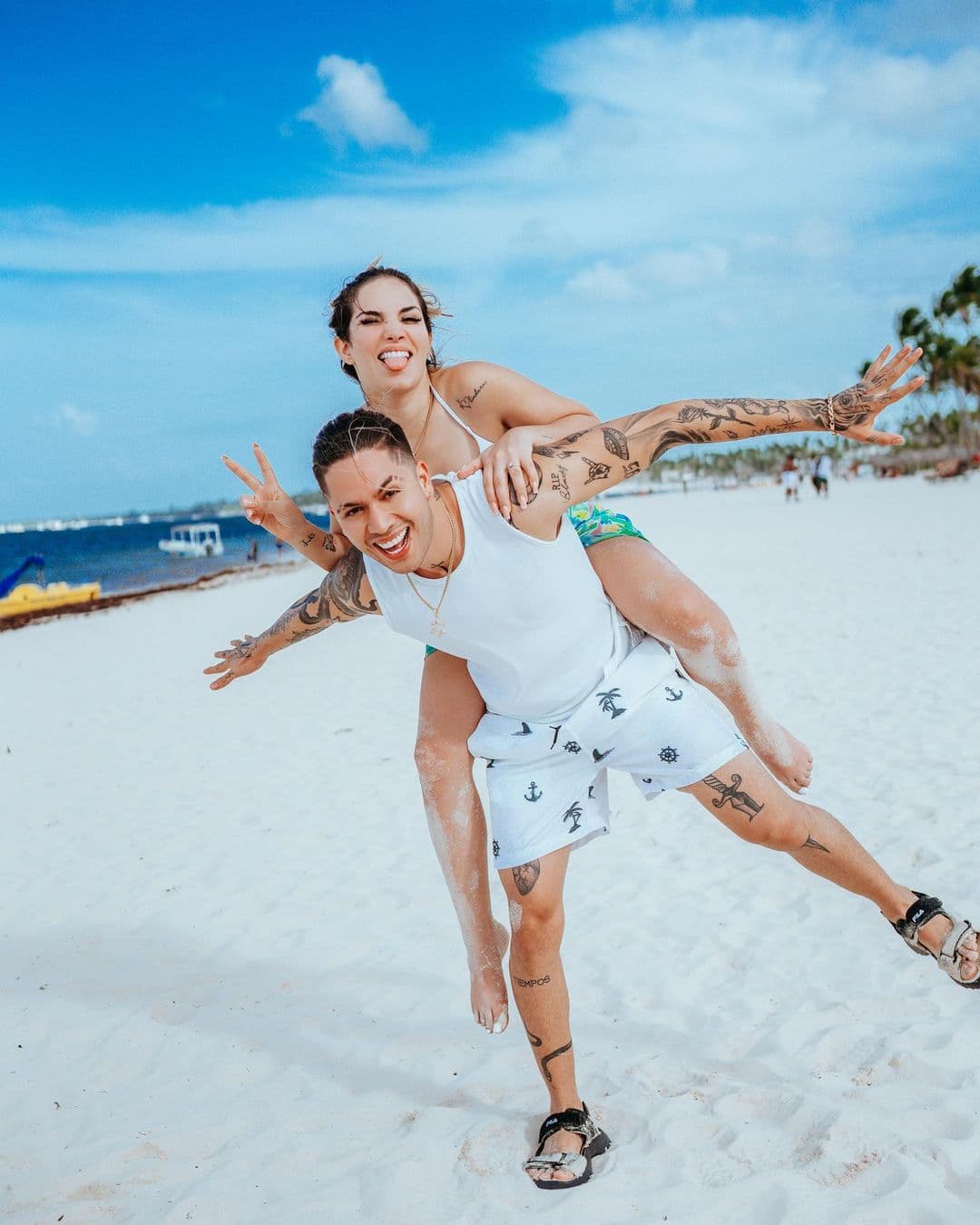 Juan de Dios Pantoja y Kimberly Loaiza tienen romántico viaje a República Dominicana