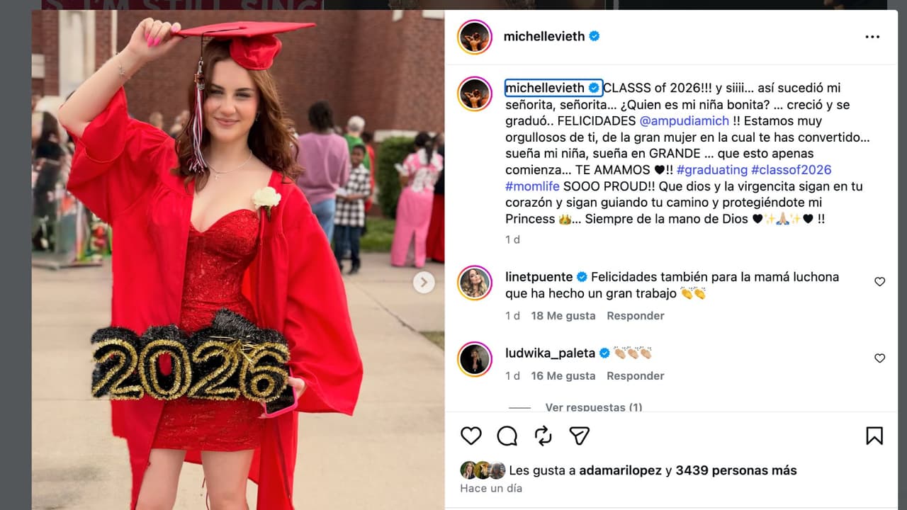 Michelle Vieth presume la graduación de su hija.