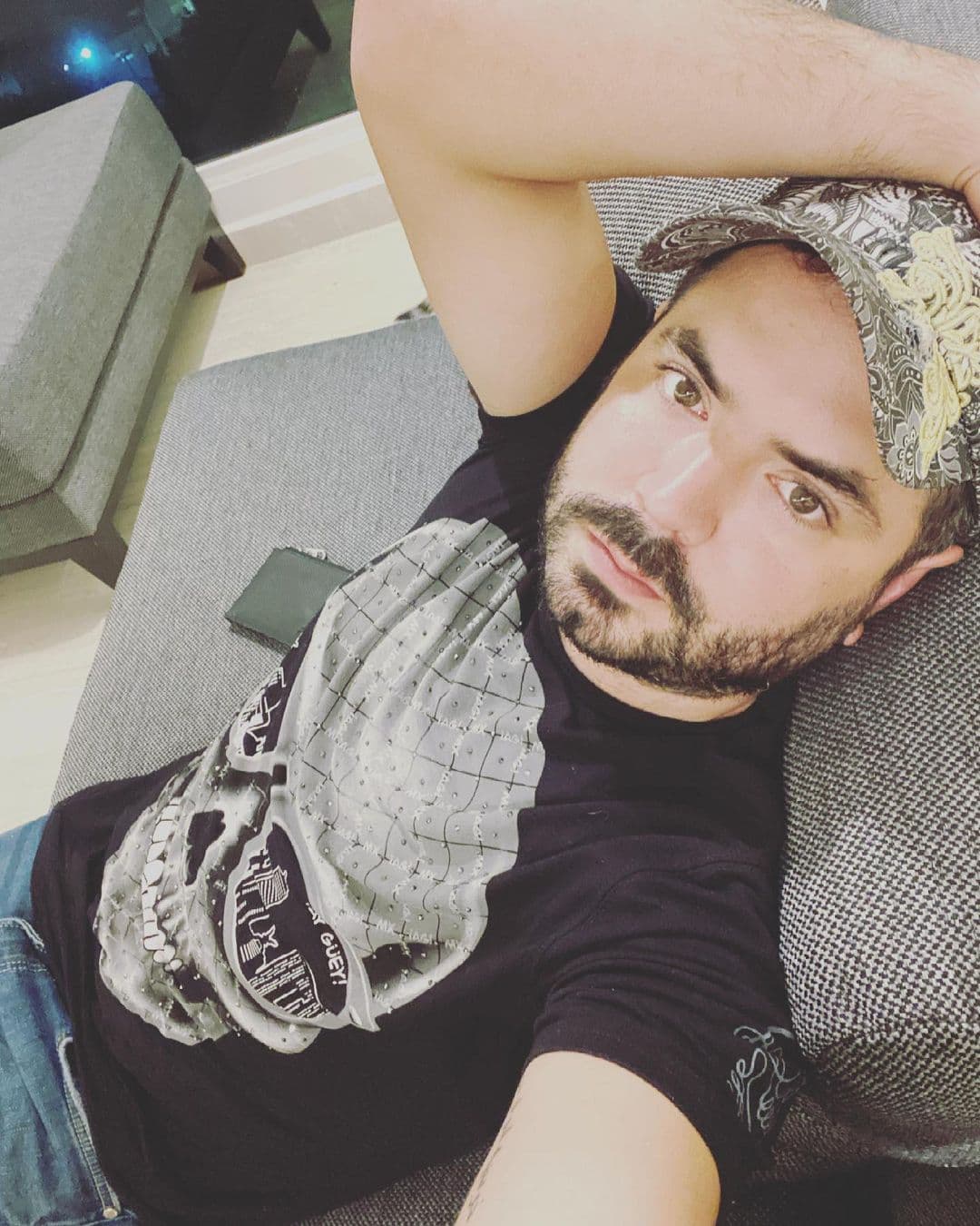 José Eduardo Derbez admite estar en la crisis de los 30: “Sí me está pegando”