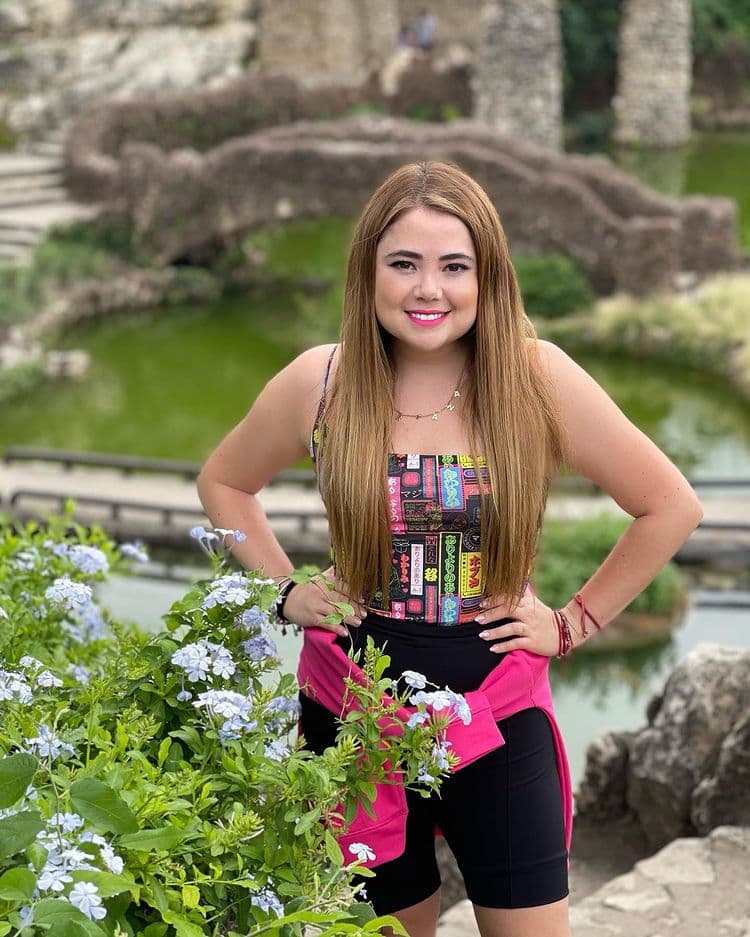 Mariana Botas de Una familia de diez causa revuelo con foto junto a su hermana: ¿Otra 'Martina’?