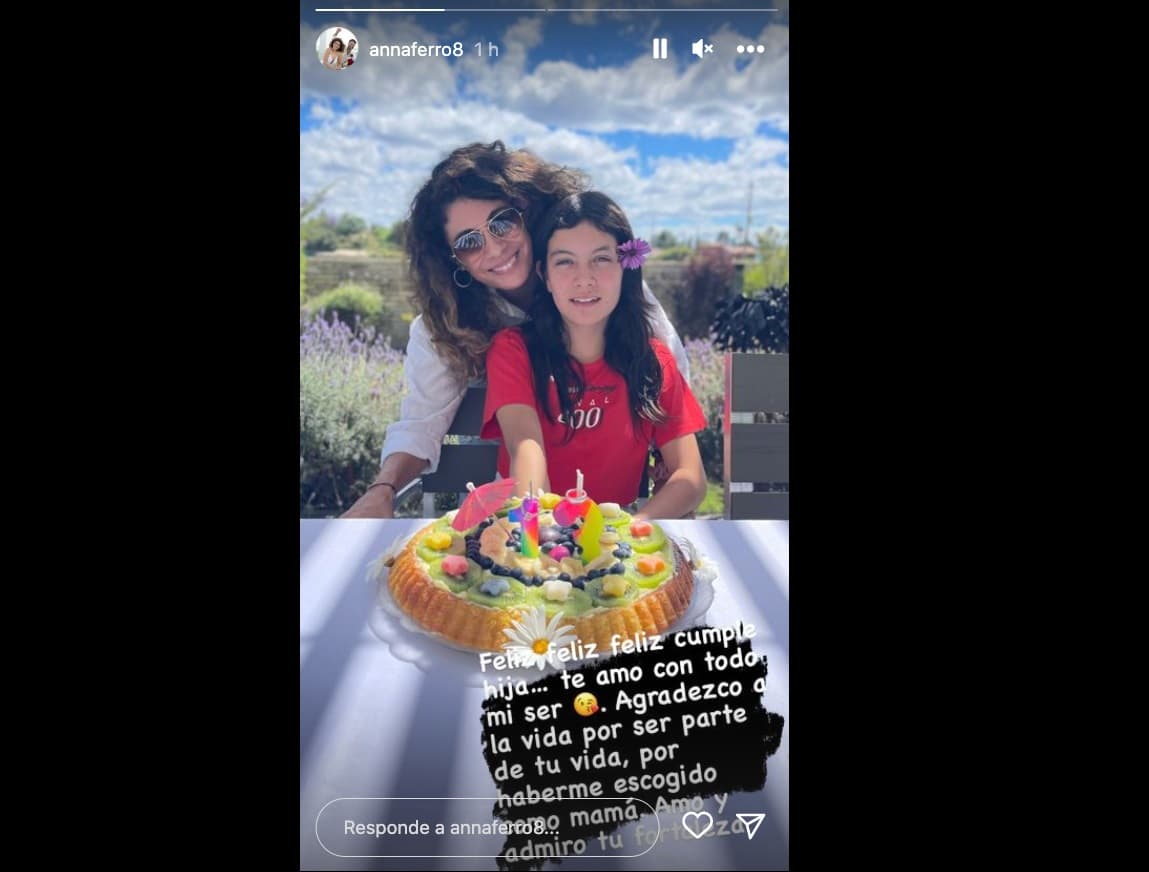 Anna Ferro celebra el cumpleaños de su hija Fancesca a los 13 años.