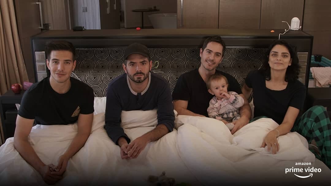 Hasta el momento, los grandes ausentes en las felicitaciones fueron sus medios hermanos José Eduardo y Aislinn Derbez; así como su cuñado Mauricio Ochmann.