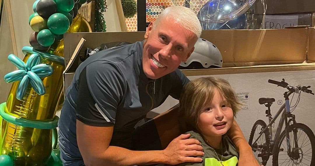 Por la pandemia, fueron muy poco los invitados a la fiesta de cumpleaños de Mateo, solo asistieron Alfonso Waithsman, la actriz Claudia Troyo, algunas amigas de Galilea Montijo y Natalia, hija menor de la productora de Hoy.