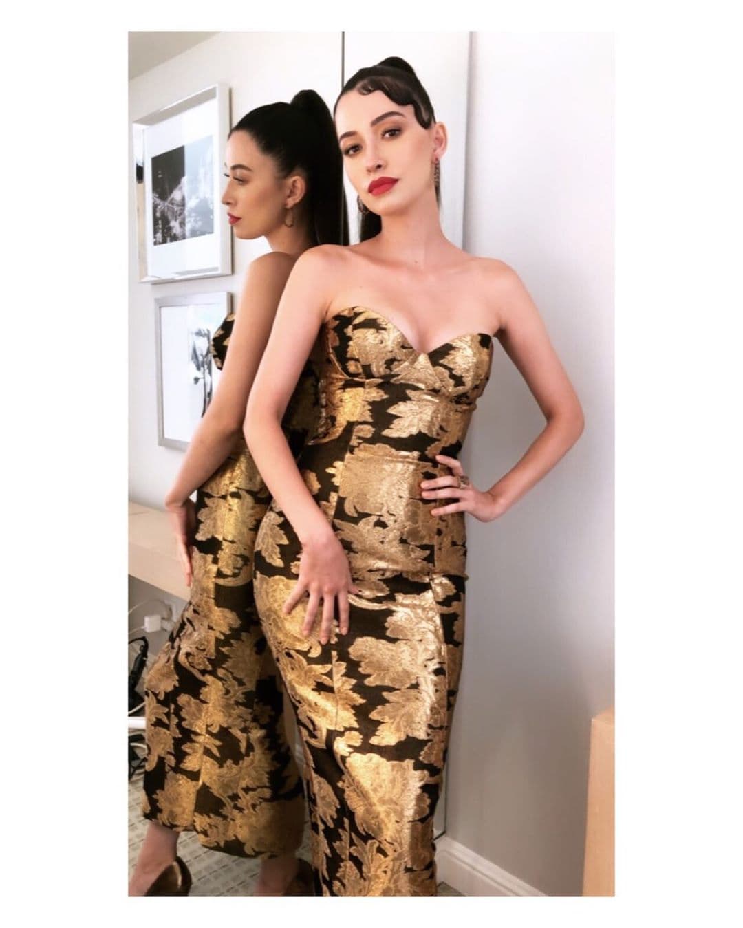 “Selena es una figura inspiradora que ha trascendido generaciones. Siempre supimos que para esta serie era crucial encontrar a actores con la combinación adecuada (...) para honrar el legado de Selena (...) Estamos seguros de que los fans en todo el mundo quedarán cautivados una vez más por la increíble vida de Selena”, expresó Jaime Dávila, presidente y co-fundador de Campanario Entertainment, compañía de la serie.