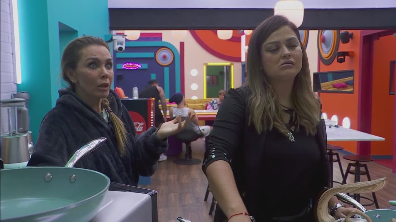 Sabine habla con Mariana sobre Briggitte en 'La Casa de los Famosos México'