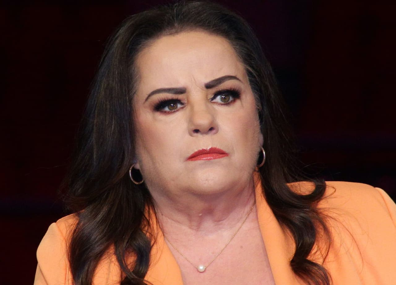 Isabel Lascurain alarma a fans al aparecer conecta a oxígeno y confiesa su delicado estado de salud