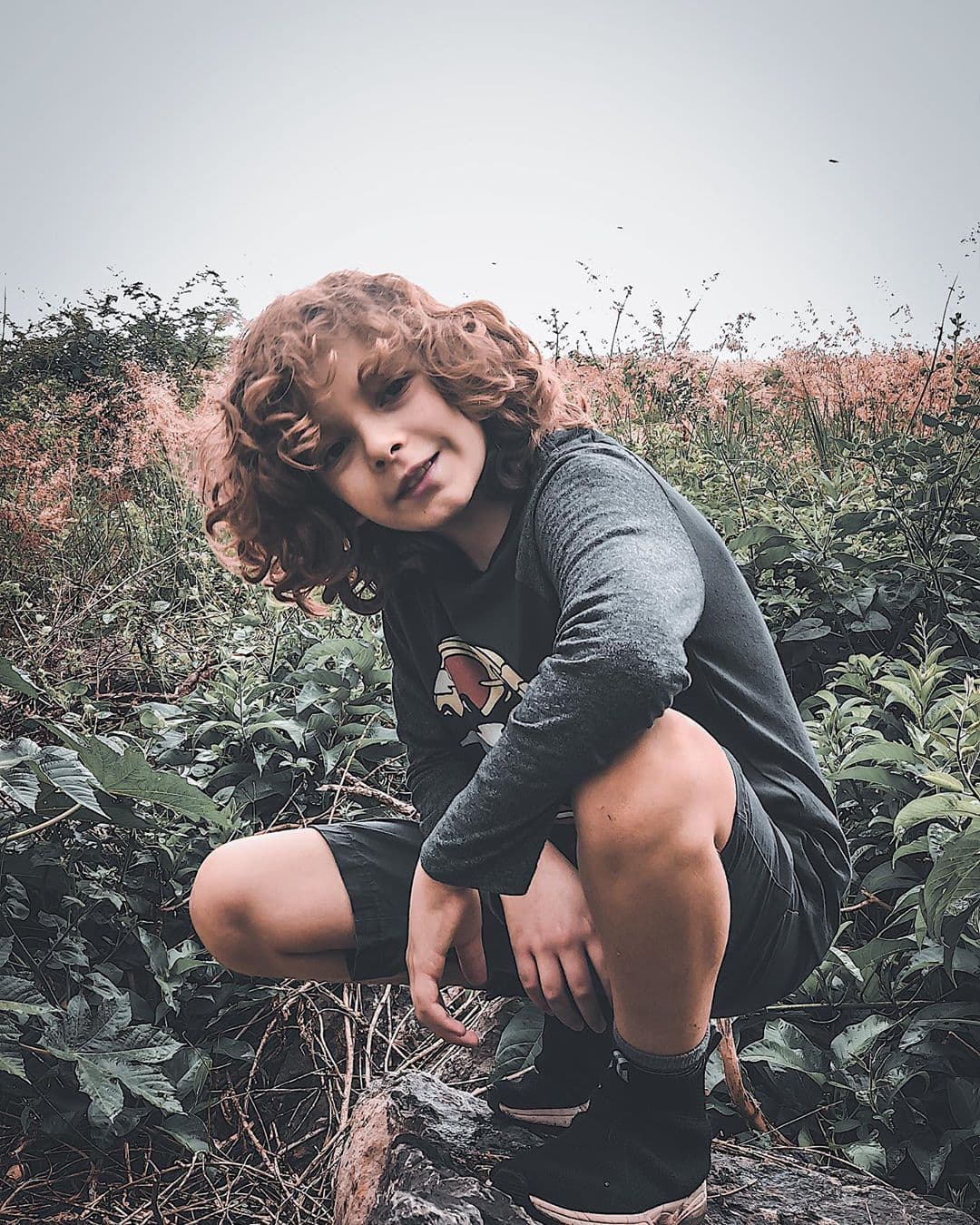 Diego Escalona siempre ha compaginado su pasión por la actuación con sus estudios, hecho que muestra constantemente en su cuenta oficial de Instagram.