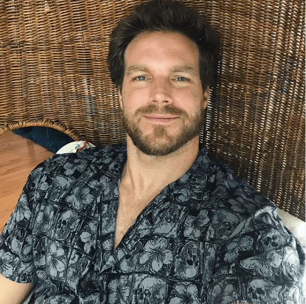 'Así en el barrio como en el cielo' y 'Señora Acero' son dos de sus proyectos actorales más conocidos.