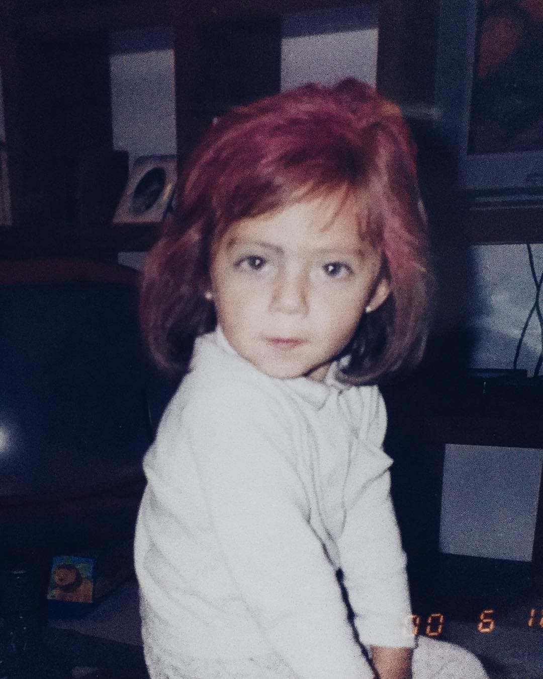 Camila no es hija única, tiene una hermana de 19 años llamada Roberta pero que, a diferencia de la mayor de las hijas del conductor es mucho menos activa en redes sociales.