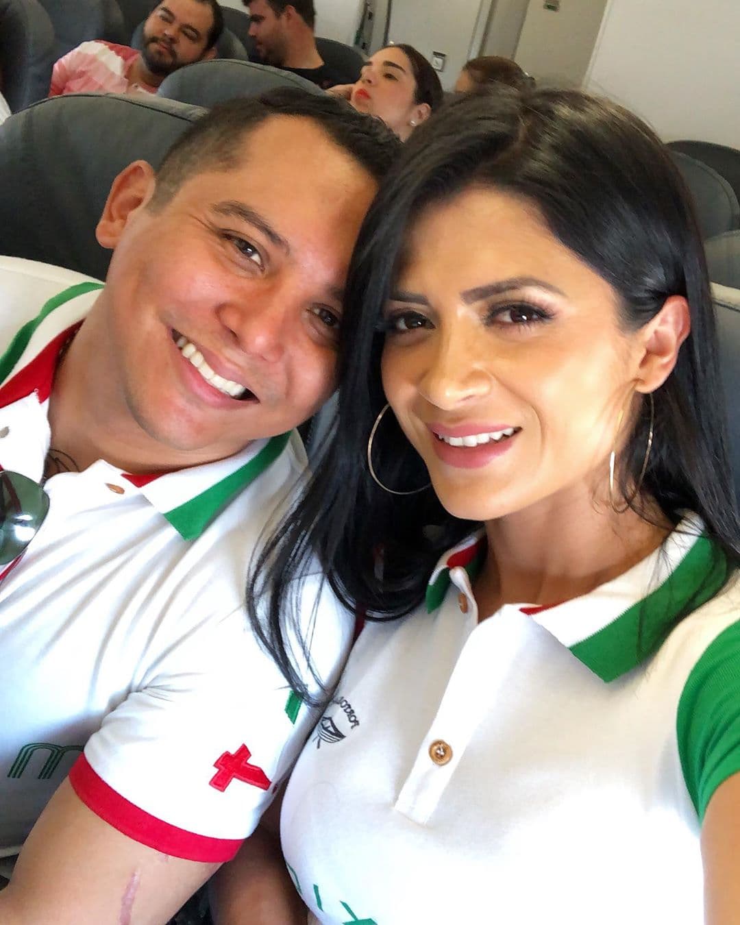 Ahora es Kimberly Flores la que se ríe de la ‘pancita’ de Edwin Luna