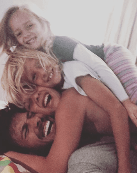 En cuanto su vida sentimental, Gurfi mantiene en privado este aspecto de su vida. Sin embargo, con frecuencia publica fotos junto a sus sobrinos.