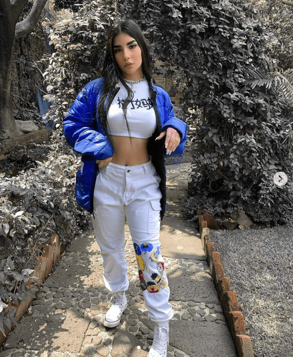 Stefanny Loaiza es la hermana menor de Kimberly. Tiene 15 años y cuenta con casi dos millones de seguidores en Instagram.