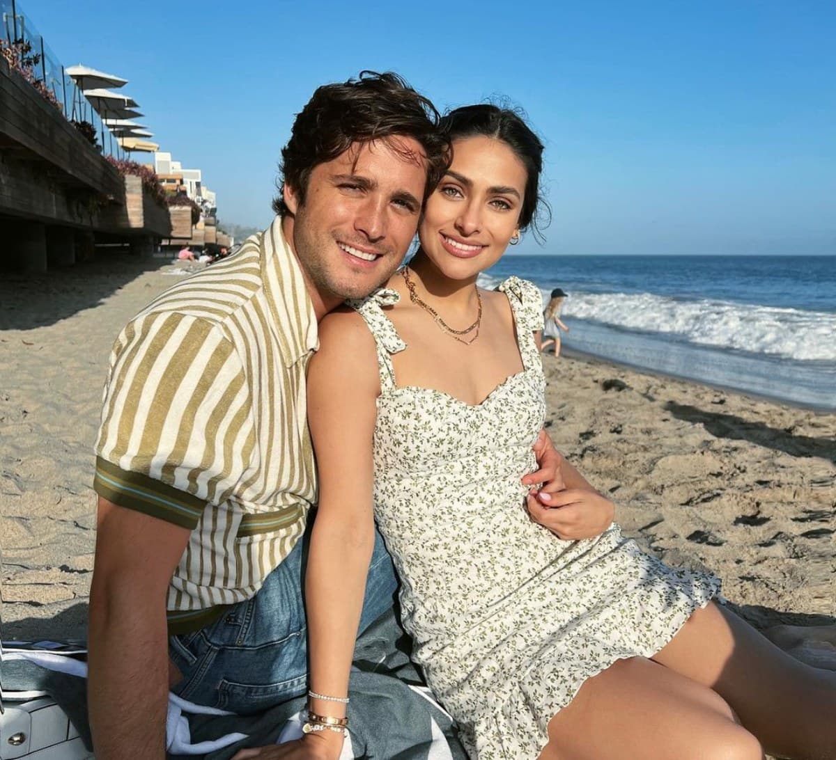 ¿Renata Notni y Diego Boneta serán papás? Difunden misteriosa foto