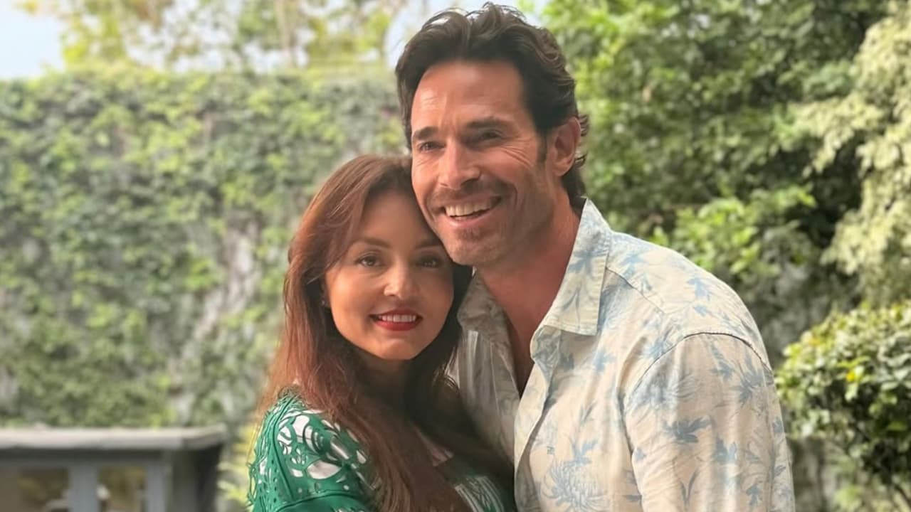 Angelique Boyer cambia de imagen y recuerda a Vico de Rebelde; Sebastián Rulli reacciona