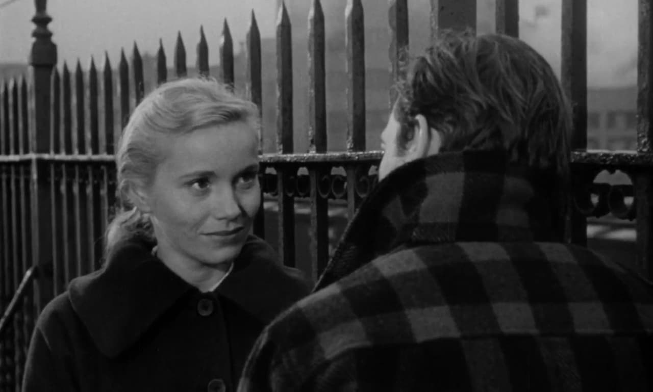 Eva Marie Saint.