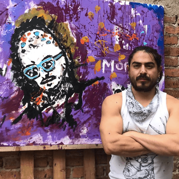 Pero Rey Grupero no solo es una estrella de Internet, también se dedica a la pintura y a la caricatura, pasiones que con frecuencia muestra en sus redes sociales.