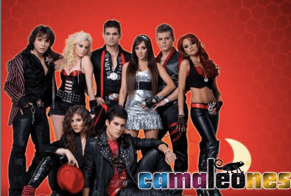 No obstante, este no fue el primer proyecto de Díaz, pues, en 2009, debutó en la telenovela juvenil 'Camaleones' y dos años después tuvo una pequeña participación en 'La Fuerza del Destino' (2011), donde dio vida a un joven 'Antonio Galván'.