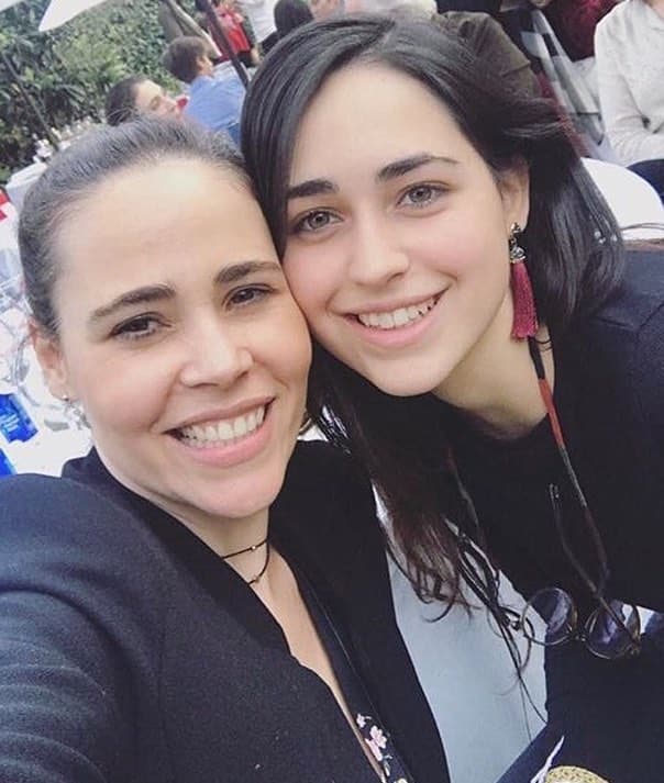 Margarita Magaña tuvo a su primera hija Shakti cuando era muy joven, fruto de su matrimonio con el también actor Mauricio Aspe.