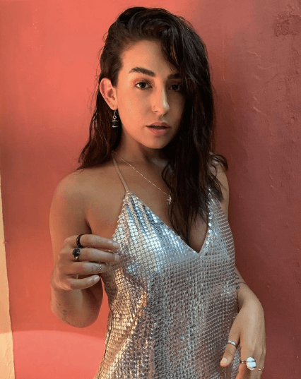 Romi Marcos presume sus nuevas curvas en bikini y Mariazel le lanza poderoso piropo