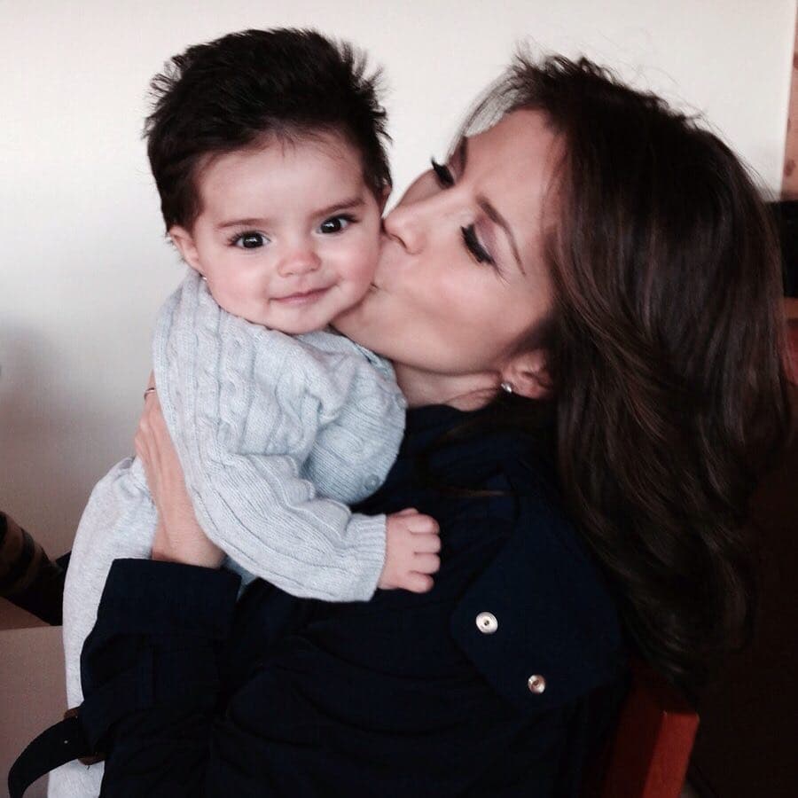 Incluso llegaron a señalar que sería el clon de su media hermana, Aislinn Derbez.