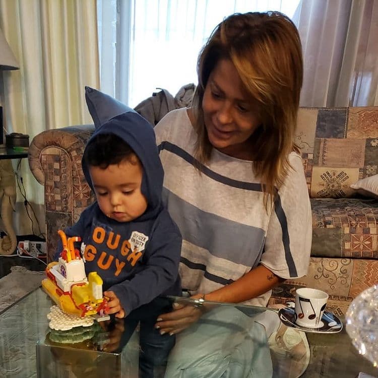 Y es que el hijo de Enrique Guzmán y Silvia Pinal detalló que al asegurarse que el pequeñito, de poco más de un año de edad, quedaba como heredero de la fortuna de su tía, se podría volver blanco fácil de la delincuencia del país.