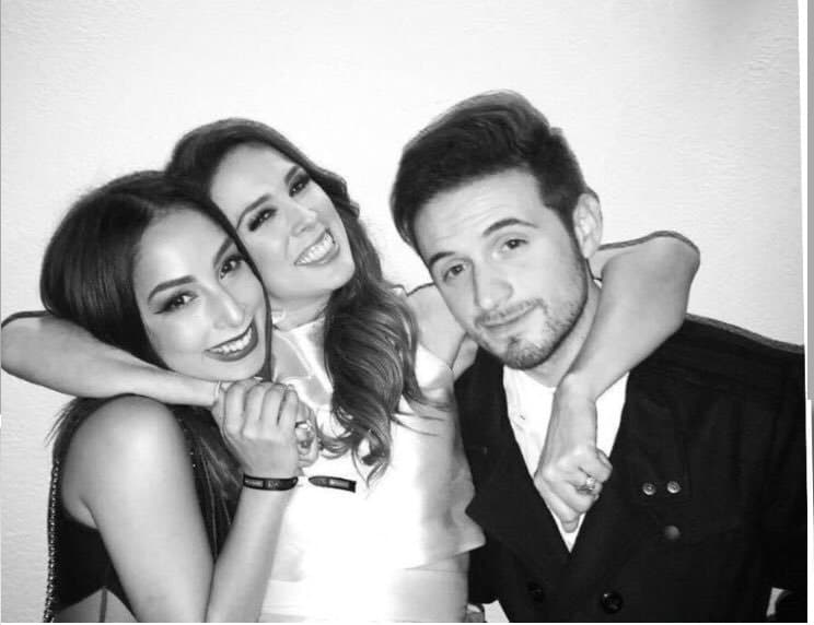 Otra reunión que le dio directo a la nostalgia de los fans de la novela fue el Jesús Zavala y María Chacón con la Jacqueline Bracamontes, quien en la novela interpretó a Angélica Rivas en la novela.