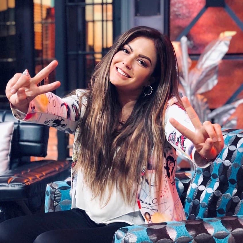 Mariana Echeverría se deja ver en traje de baño tras convertirse en mamá y famosos quedan en shock