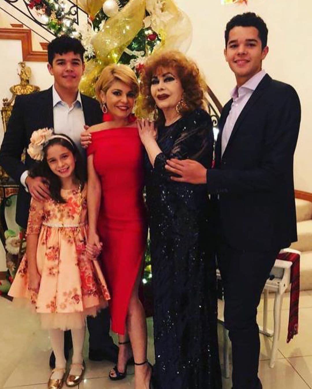 Itatí Cantoral y sus hermanos hablan tras muerte de su mamá: ‘Sabemos que comprenden nuestro dolor’