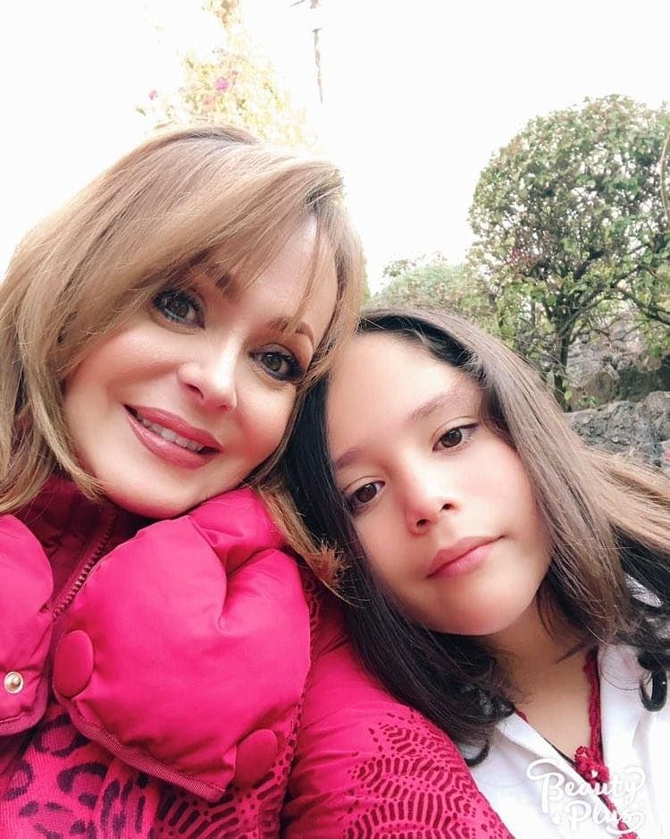 Gaby Spanic dio a luz a su único hijo, Gabriel de Jesús, en 2008. Desde esa fecha, la actriz ha fungido como papá y mamá del pequeño, tal y como declaró a Suelta La Sopa: “El padre, nunca se ha ocupado de Gabo, ni cuando ha estado enfermo”.