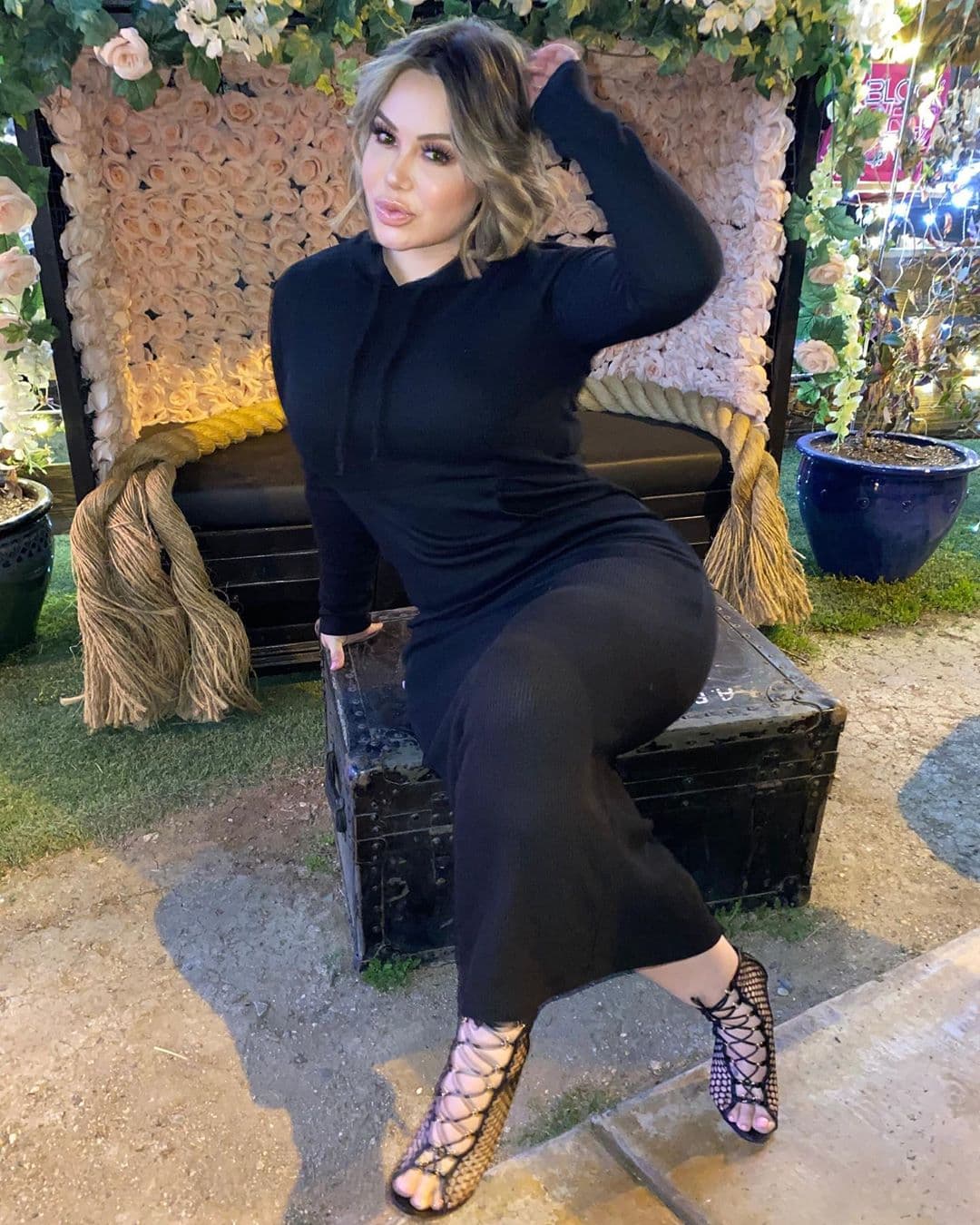 Tras estricta dieta, Chiquis Rivera presume abdomen plano y afirma: ‘Ahí la llevamos’