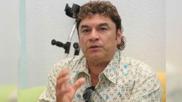 Muere José Manuel Zamacona, vocalista de Los Yonic’s, por complicaciones de Covid-19.