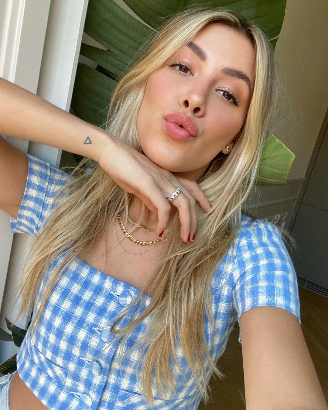 Michelle Salas reacciona tras destape de su intimidad en polémico final de Luis Miguel, la serie