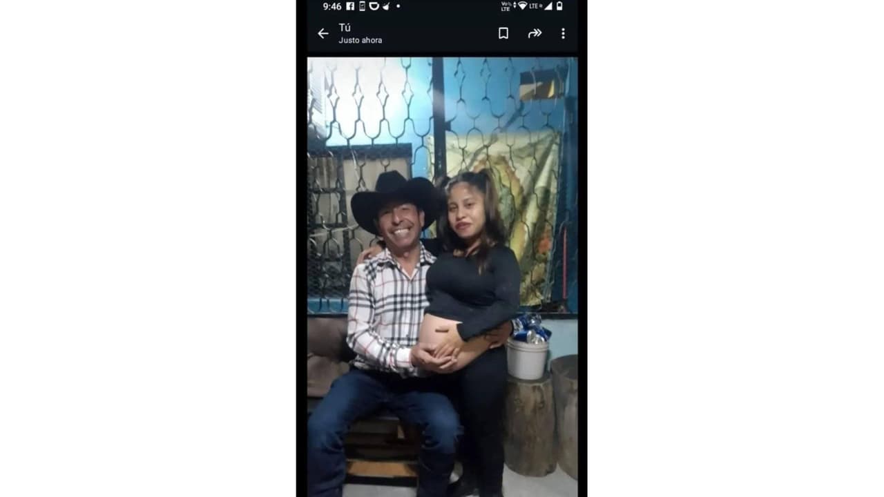 Ricardo Medellín publica foto con Lupita TikTok en medio de rumores sobre la muerte de su bebé.