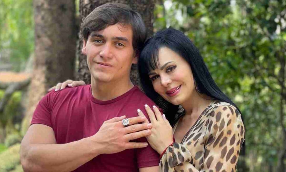 Maribel Guardia provoca lágrimas con mensaje a su hijo Julián Figueroa a días de su muerte