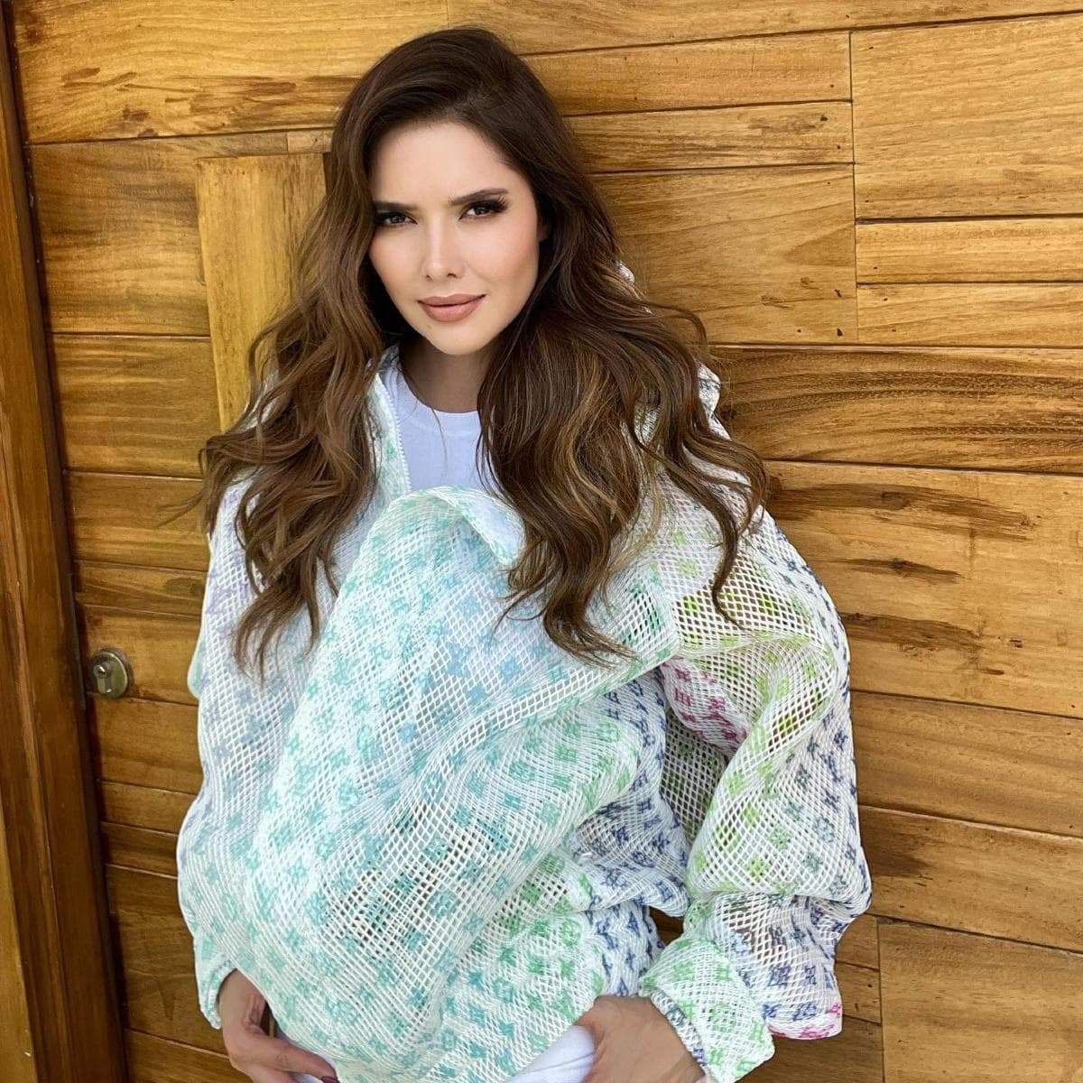 Marlene Favela roba miradas con drástica transformación