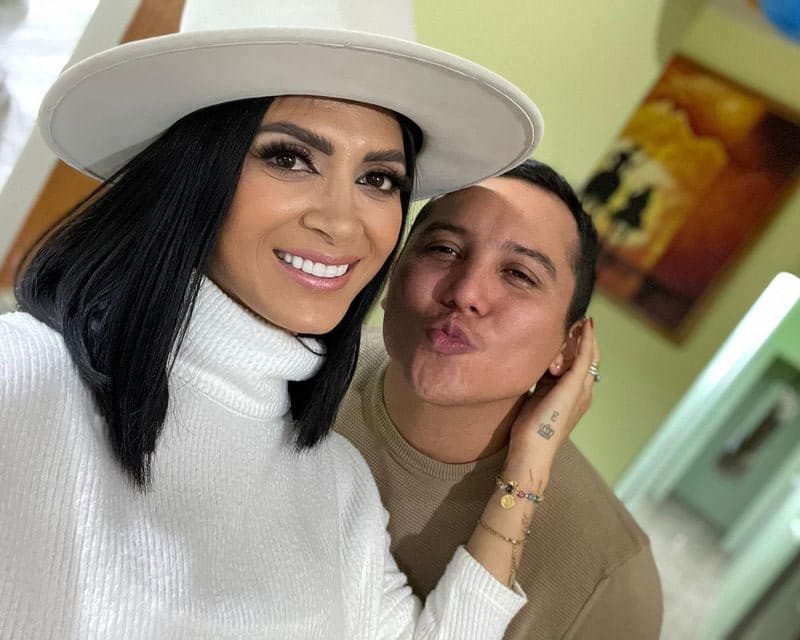 Edwin Luna reconoce crisis en tercer aniversario con Kimberly Flores