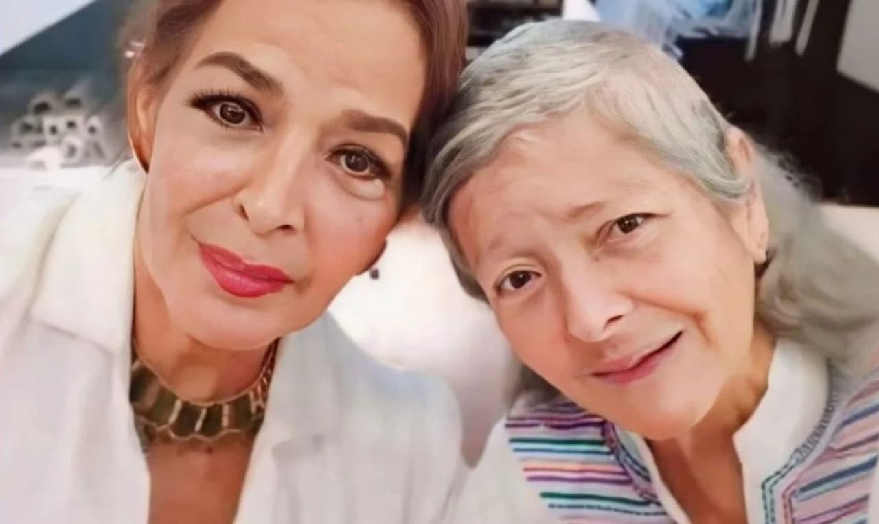 Alma Rosa Aguirre y su hermana Elsa.