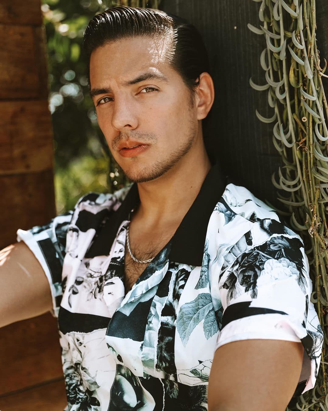 Como nunca, Vadhir Derbez protagoniza sexy baile con Kunno y afirman: ‘Lo opacó totalmente’