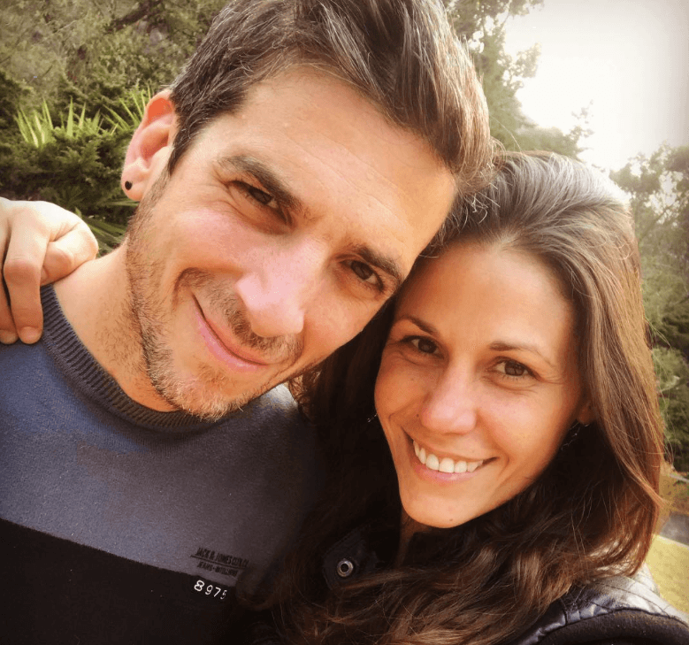 Además, junto a él también se convirtió en madre de tres pequeños, a quienes no duda en presumir en sus redes sociales.