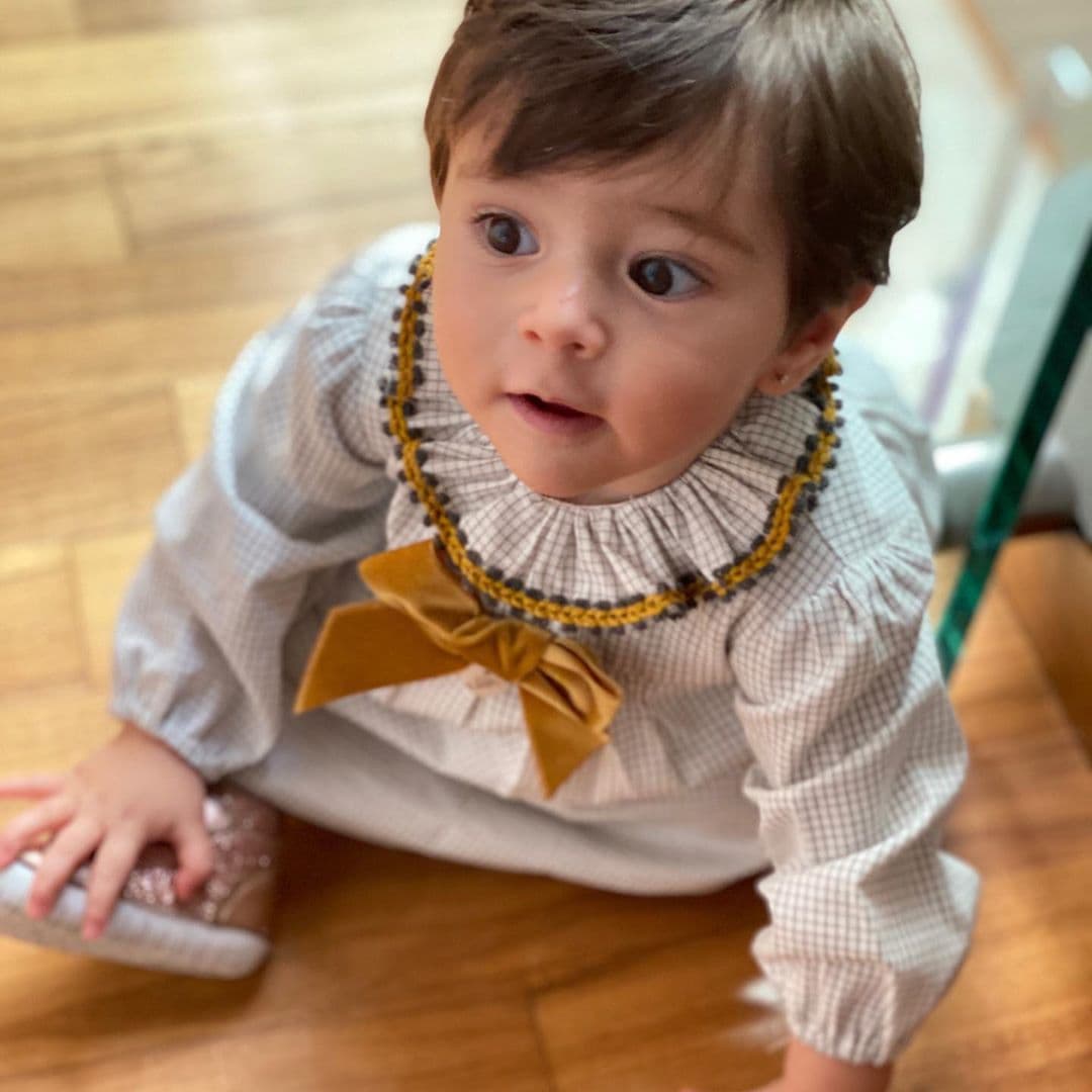 “¡¡¡Yo tampoco me quedo atrás!!! #Emilia #MisAmores”, escribió la estrella de las telenovelas.