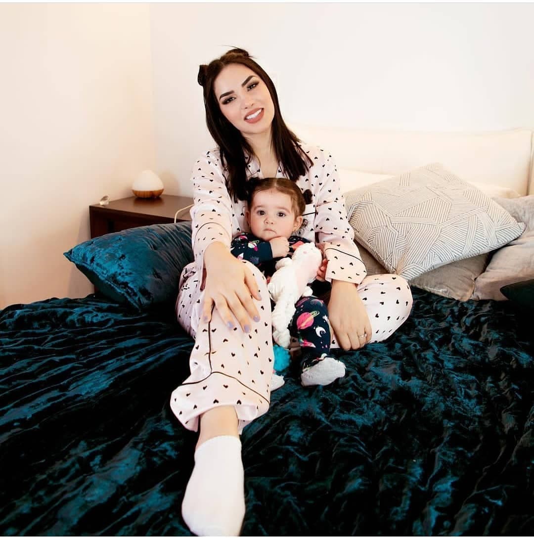 Kimberly Loaiza exhibe tremendo berrinche que hizo Kima tras conocer a su hermanito en videollamada