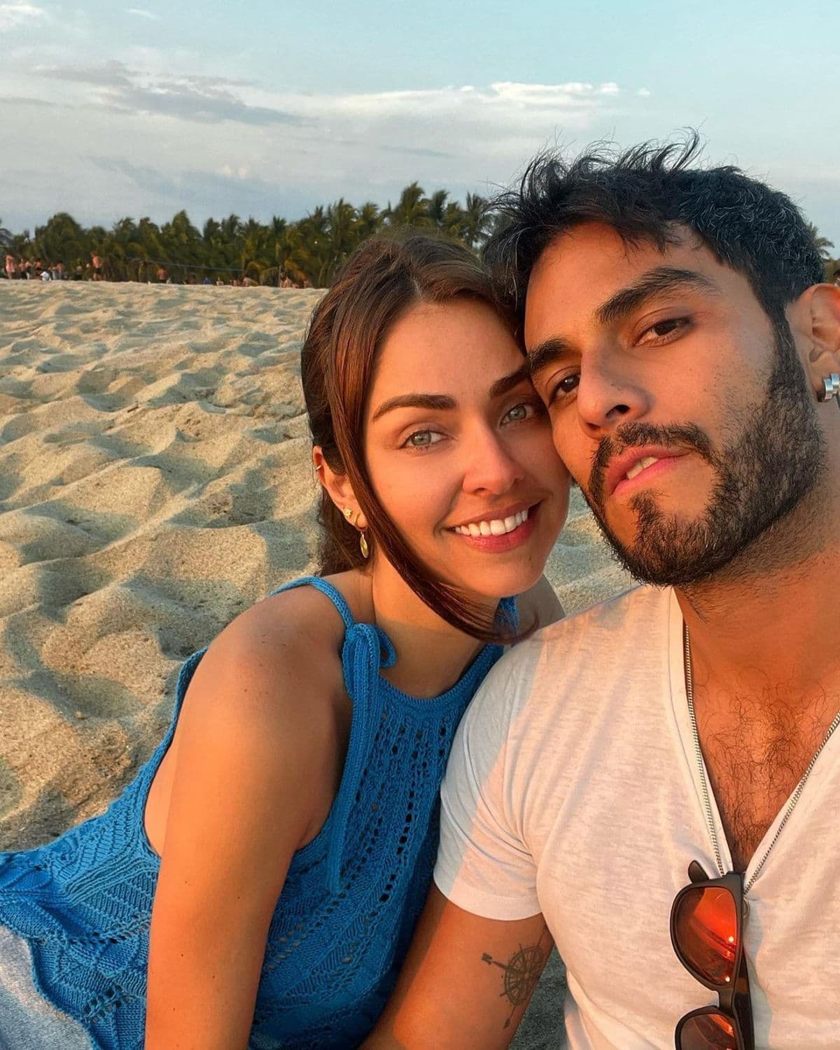 Claudia Martín rompe Internet con arriesgada foto; su novio reacciona