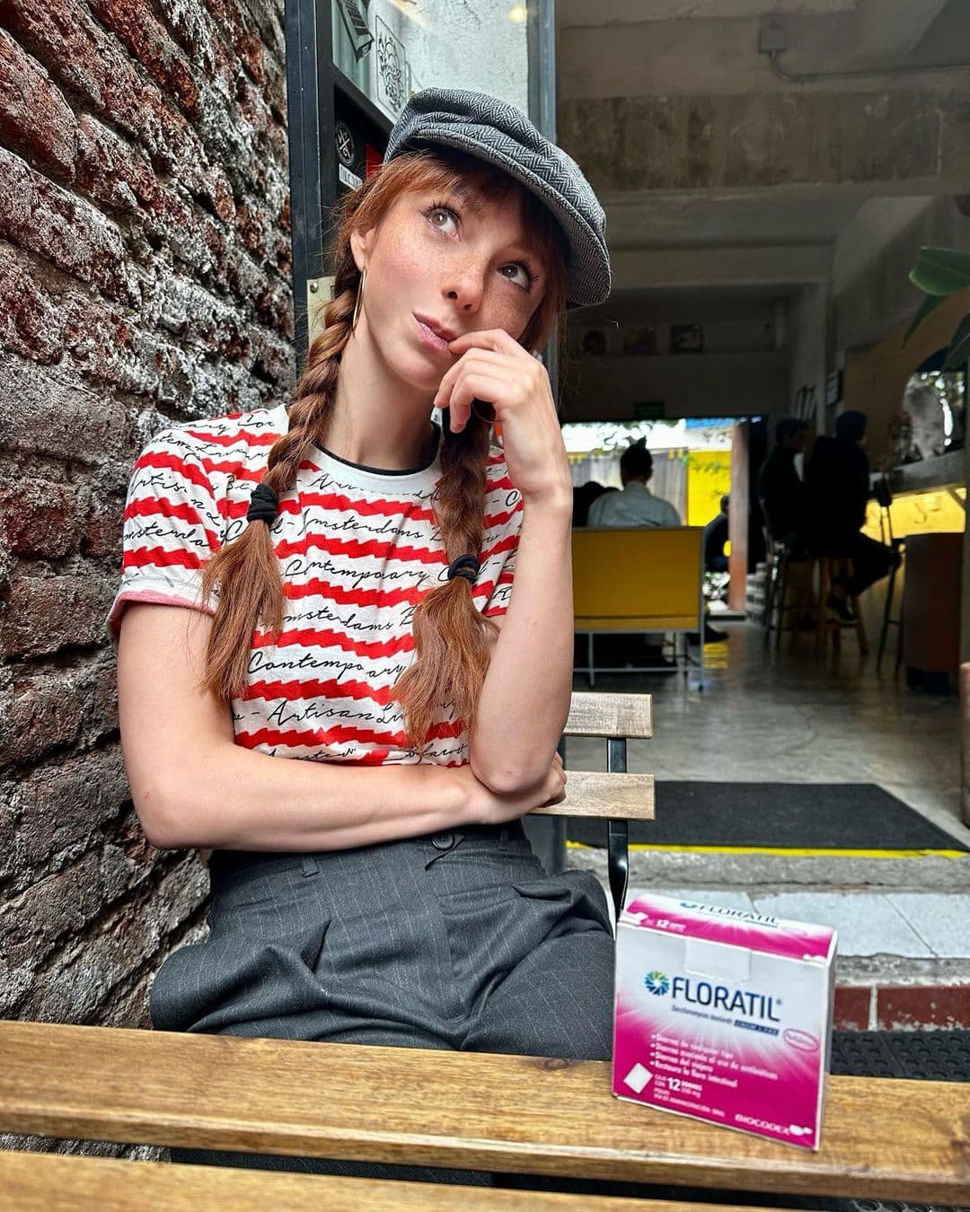 Natalia Téllez presume su inusual árbol de Navidad ¡sin pino!