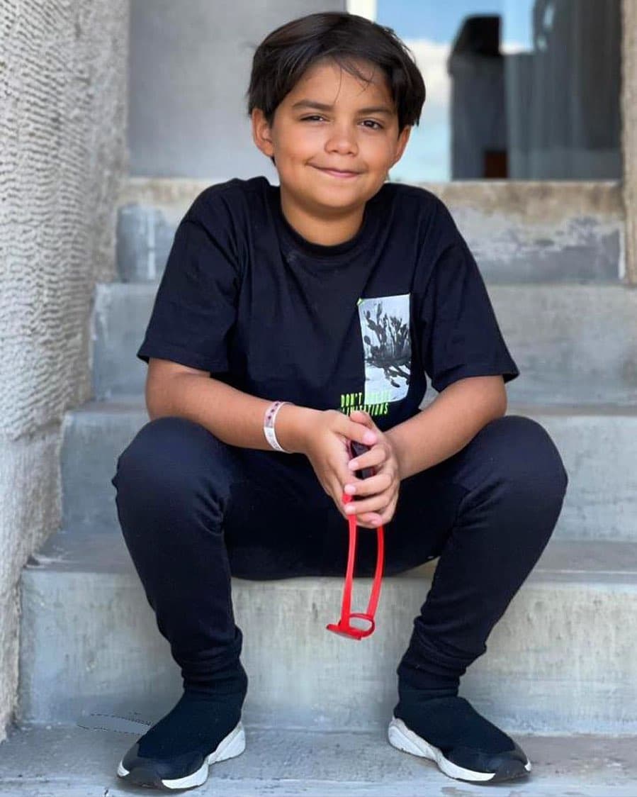 Ruy Gaytán Jr. no solo se volvió un rostro recurrente en la televisión, en redes sociales cobró relevancia y tiene a su corta edad más de cien mil seguidores en Instagram.