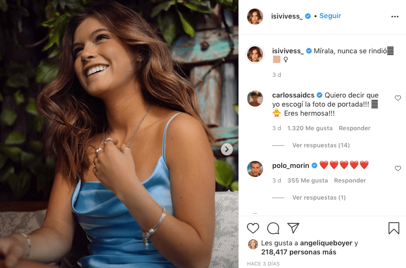 Isi Vives lució un espectacular vestido azul.
