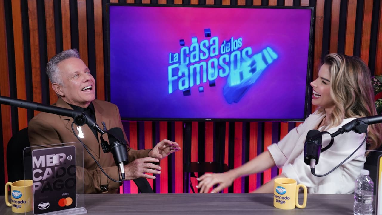 Alexis Ayala en el live de La Casa de los Famosos México con Marie Claire Harp