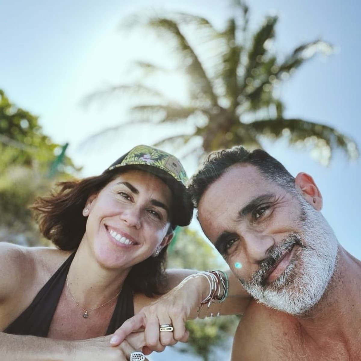 Lucas Delfino es el esposo de Silvia, hermana de Pablo Lyle.