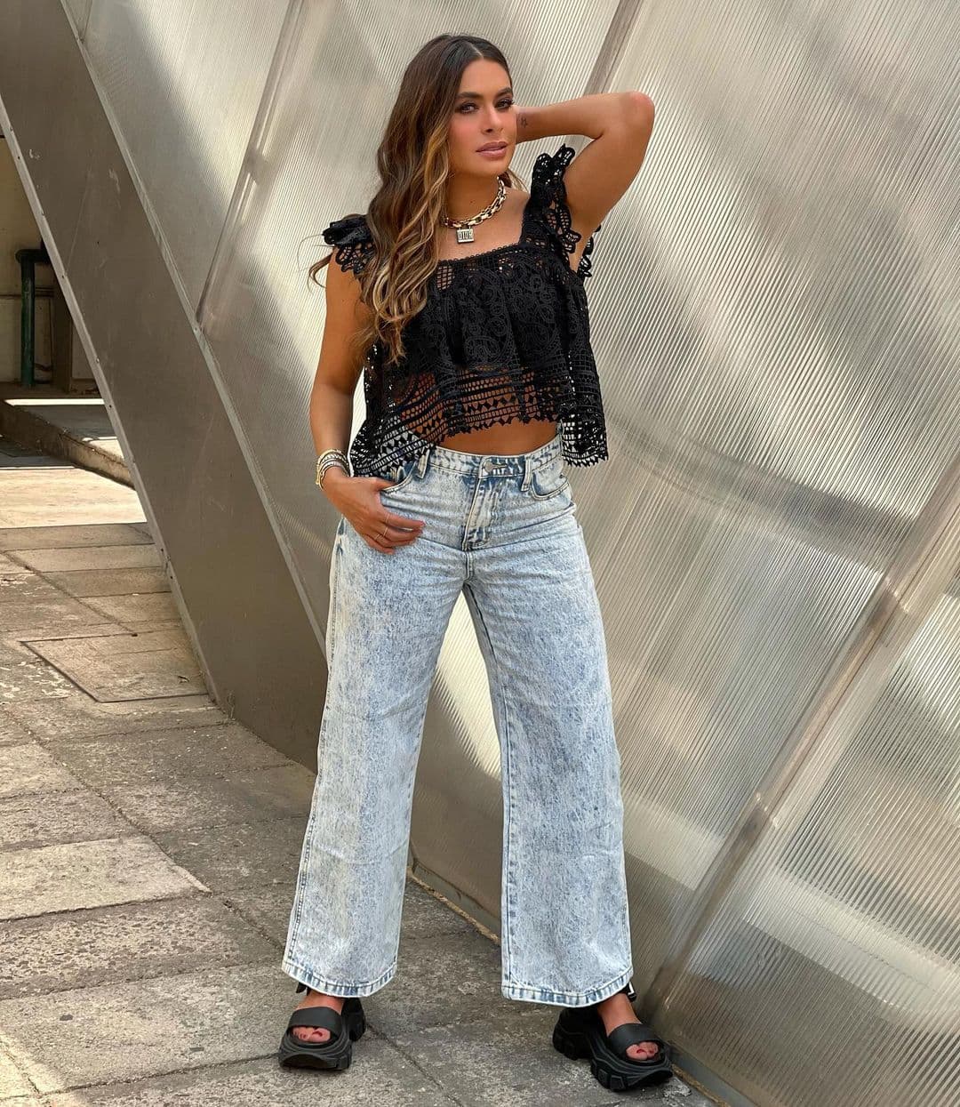 Galilea Montijo muestra cómo se inyecta la cara y así reaccionan conductores de Hoy