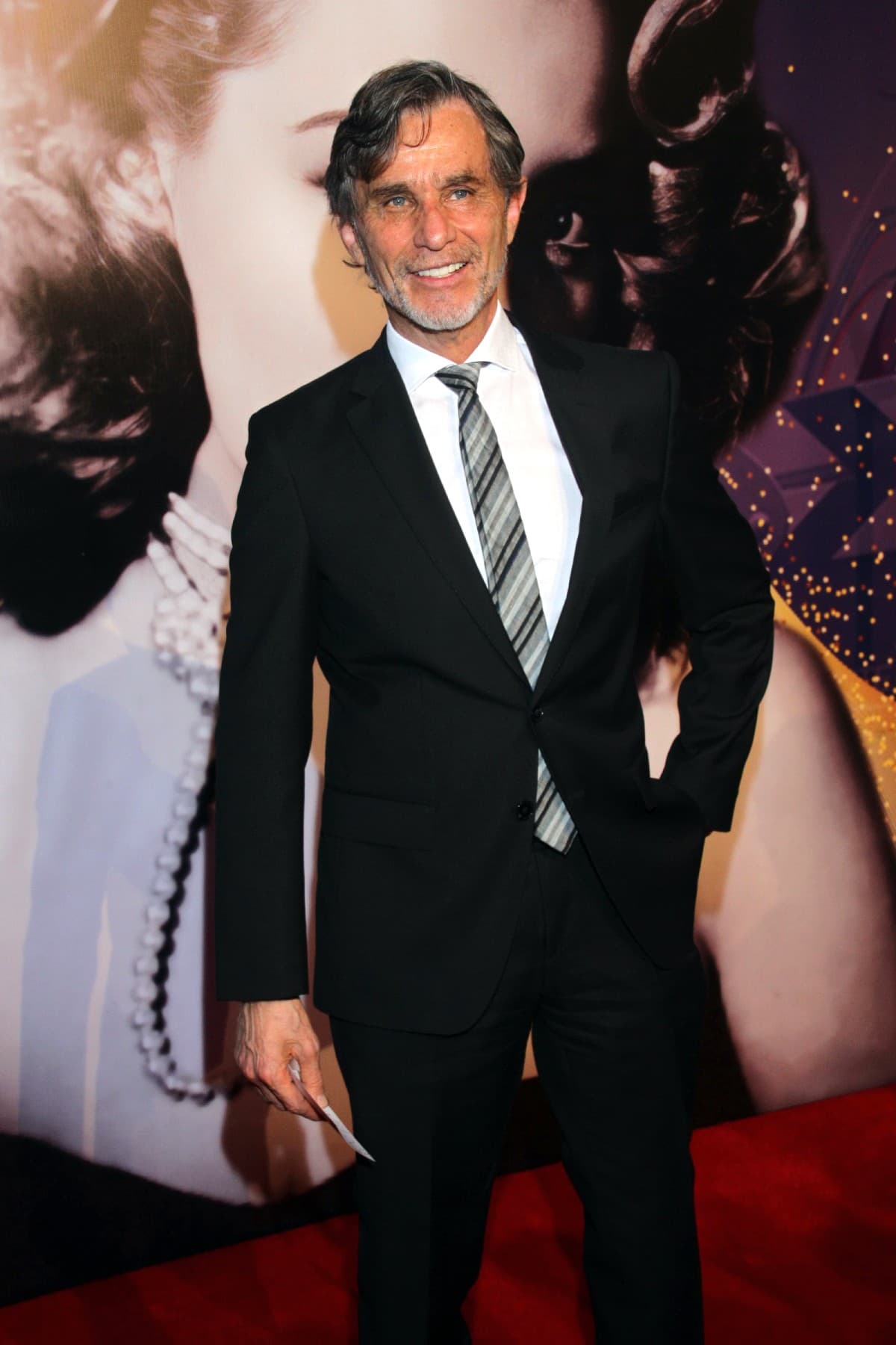 El actor publicó la emotiva foto tras dedicarle mensaje a Stephanie Salas