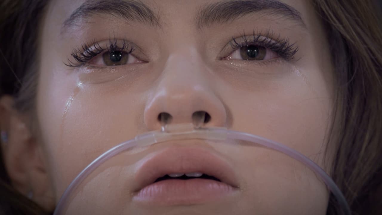 Al final, Carlota despierta, pero ¿y Aris? ¿qué pasará? ¡Tienes que verlo en los últimos capítulos de "Juntos el corazón nunca se equivoca"!